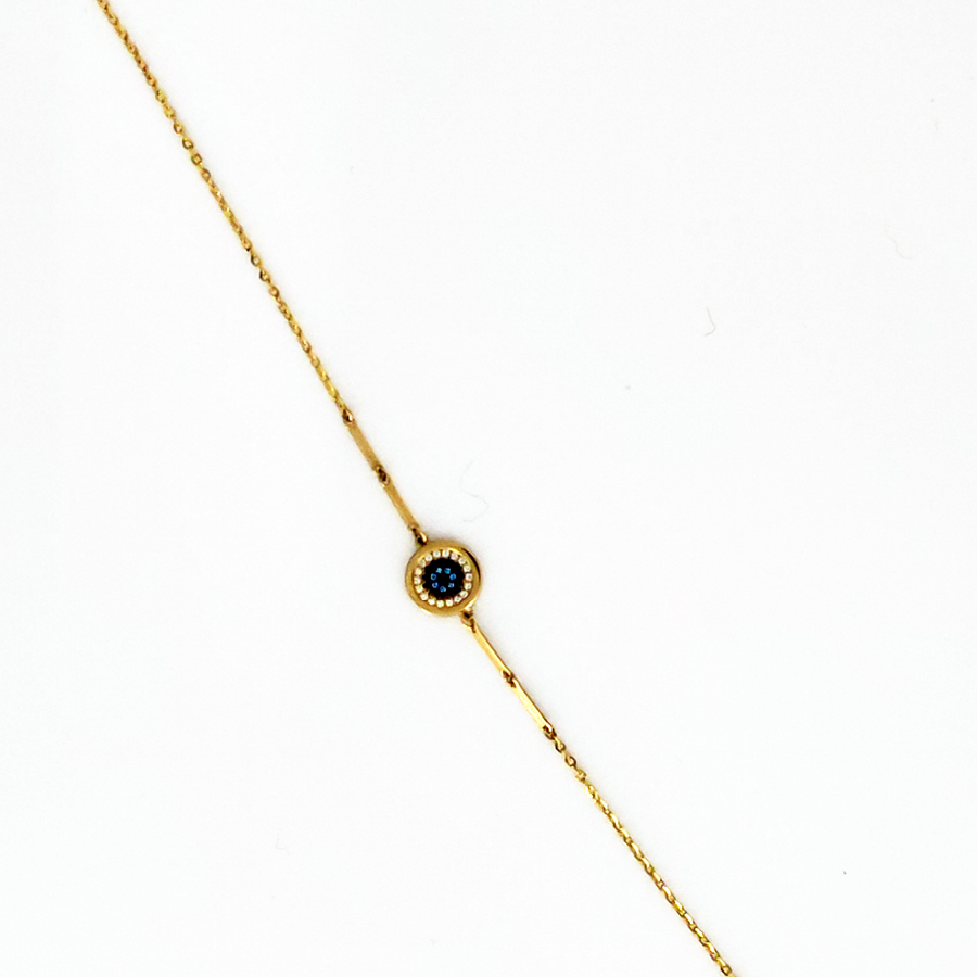 Bracelet with sapphire